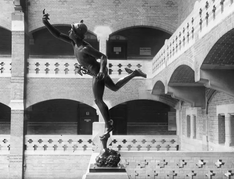 A Prayer to Hermes for Safe Travel